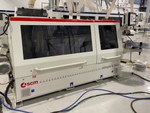 Plaqueuse de chant SCM modèle K560 TE année 2013