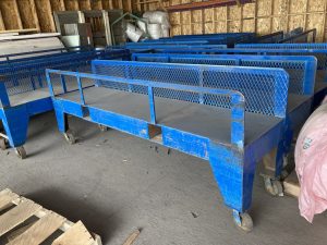 Chariots en metal 24 x 96 pouces