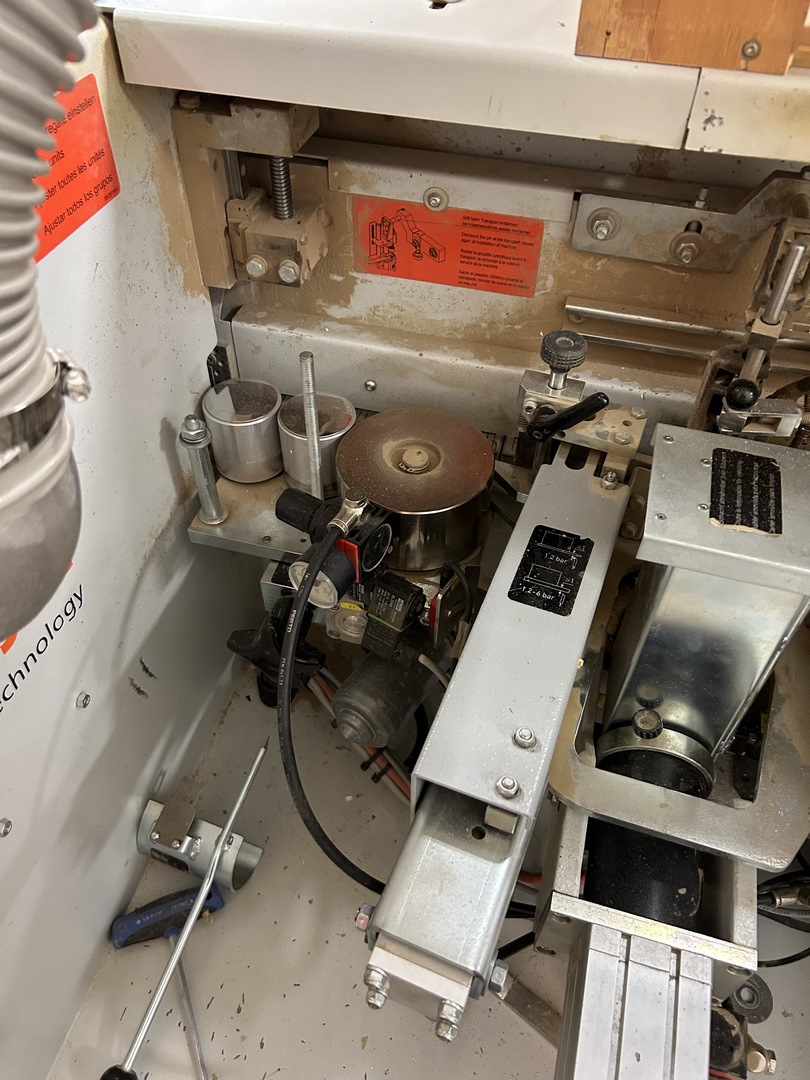 Edgeuse Holzher Modèle Auriga 1308 XL 2013 premilling 230 volts 1 phase – Image 10
