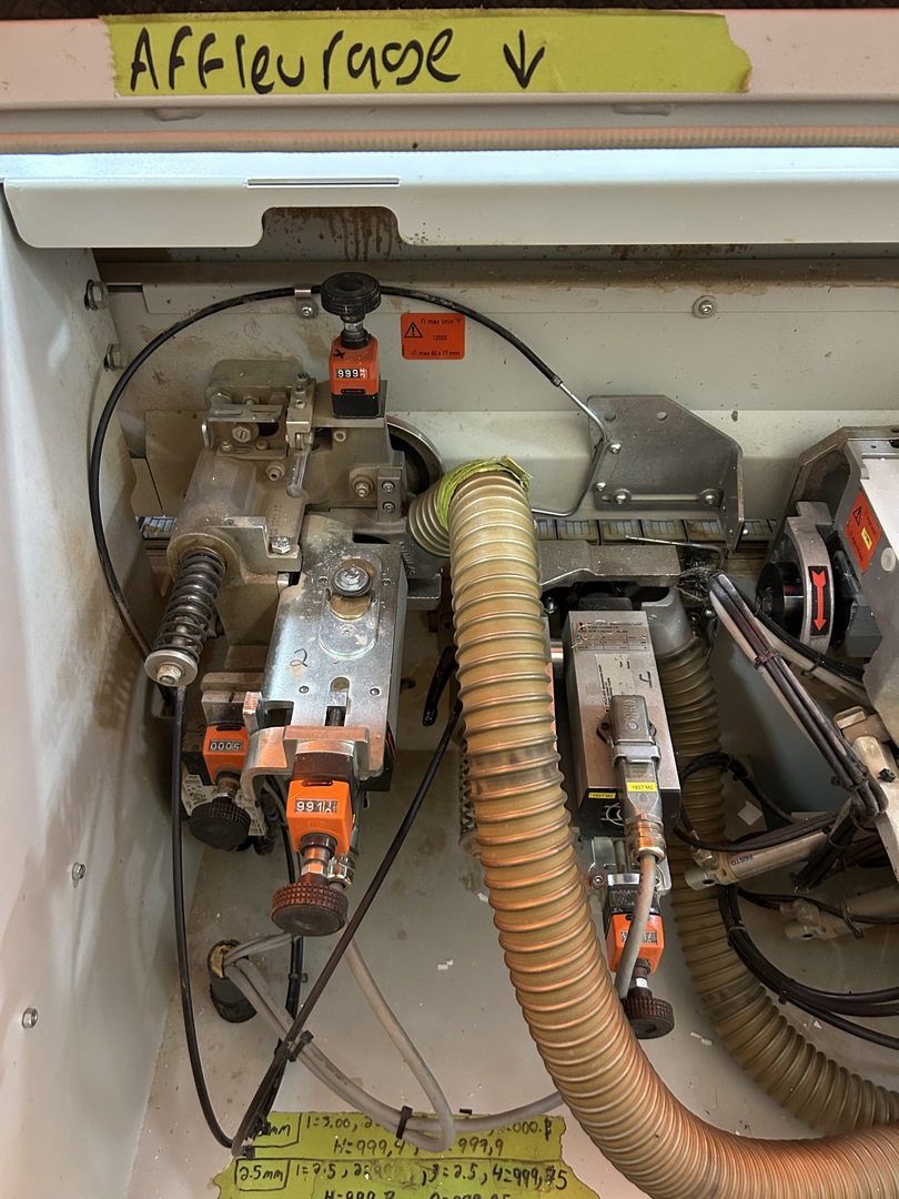 Edgeuse Holzher Modèle Auriga 1308 XL 2013 premilling 230 volts 1 phase – Image 8