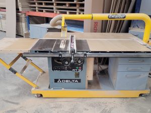 Banc de scie Delta RT 31