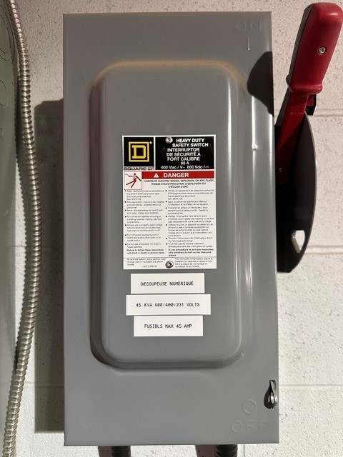 CNC DELTA LGT1613 – Image 10
