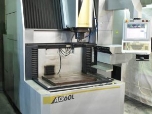 Centre d'usinage Cnc SODICK AG60L (2010)