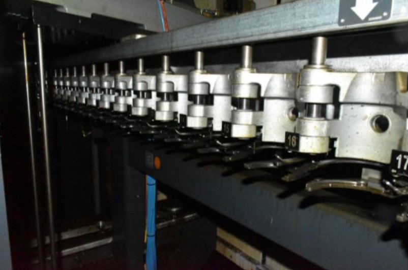 Centre d'usinage Cnc DMG MORI DMU340P (2012) – Image 7
