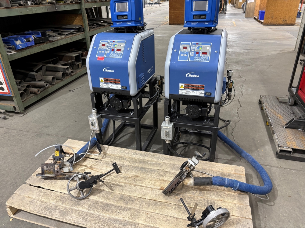 Systèmes de collage Nordson AltaBlue 16TT