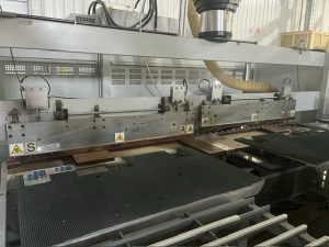 Perceuse inséreuse a goujons CNC Omal Insert 2500