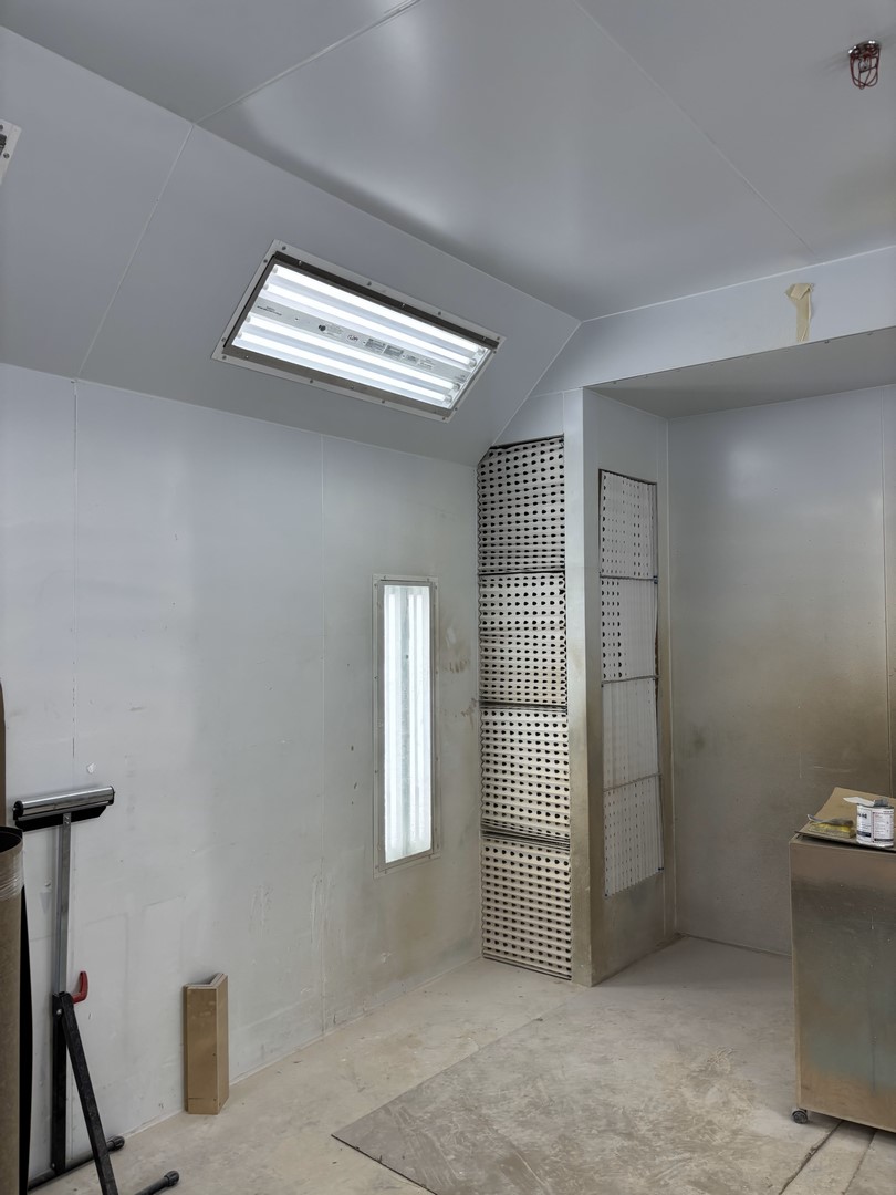 Chambre à peinture Laflamme air-Libre Inc 14 x 24 x 10 pieds haut – Image 2