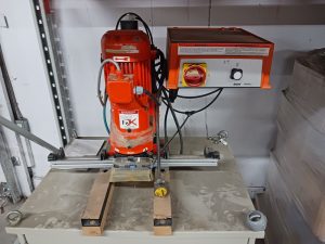 Perceuse inséreuse à penture Blum Minidrill