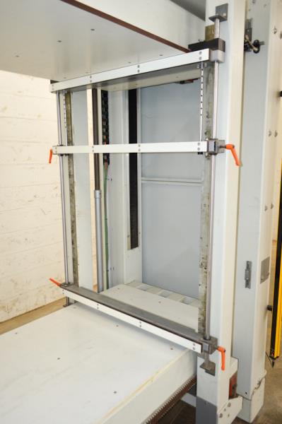 Presse à caisson semi automatique SCM CPC Action PT2500 2015 – Image 12