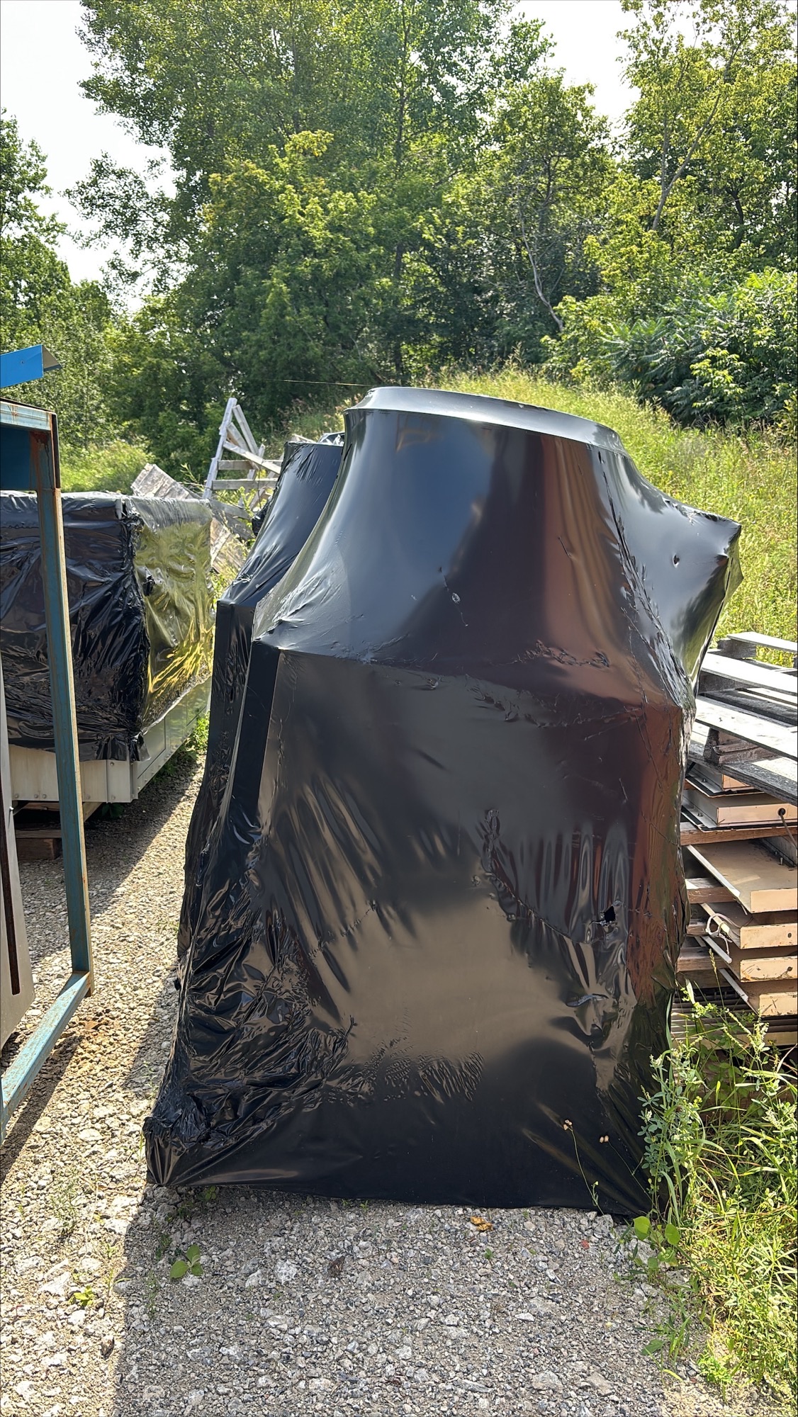 Cabine de peinture fermé (down-drafth) – Image 18