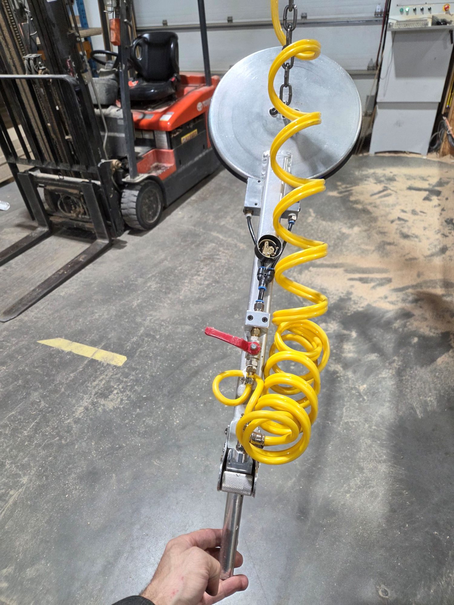 Bras de manutention Delaney 200 lb – Image 2