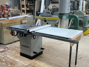 Banc de scie Steel City  220 volts