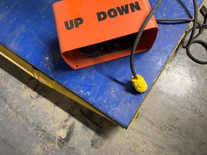 Table ciseaux hydraulique 48 x 96