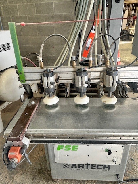 Perceuse inséreuse à goujons Biesse FSE 2007 – Image 2