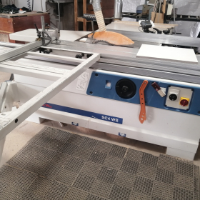 Scie a panneau Minimax SC4 WS