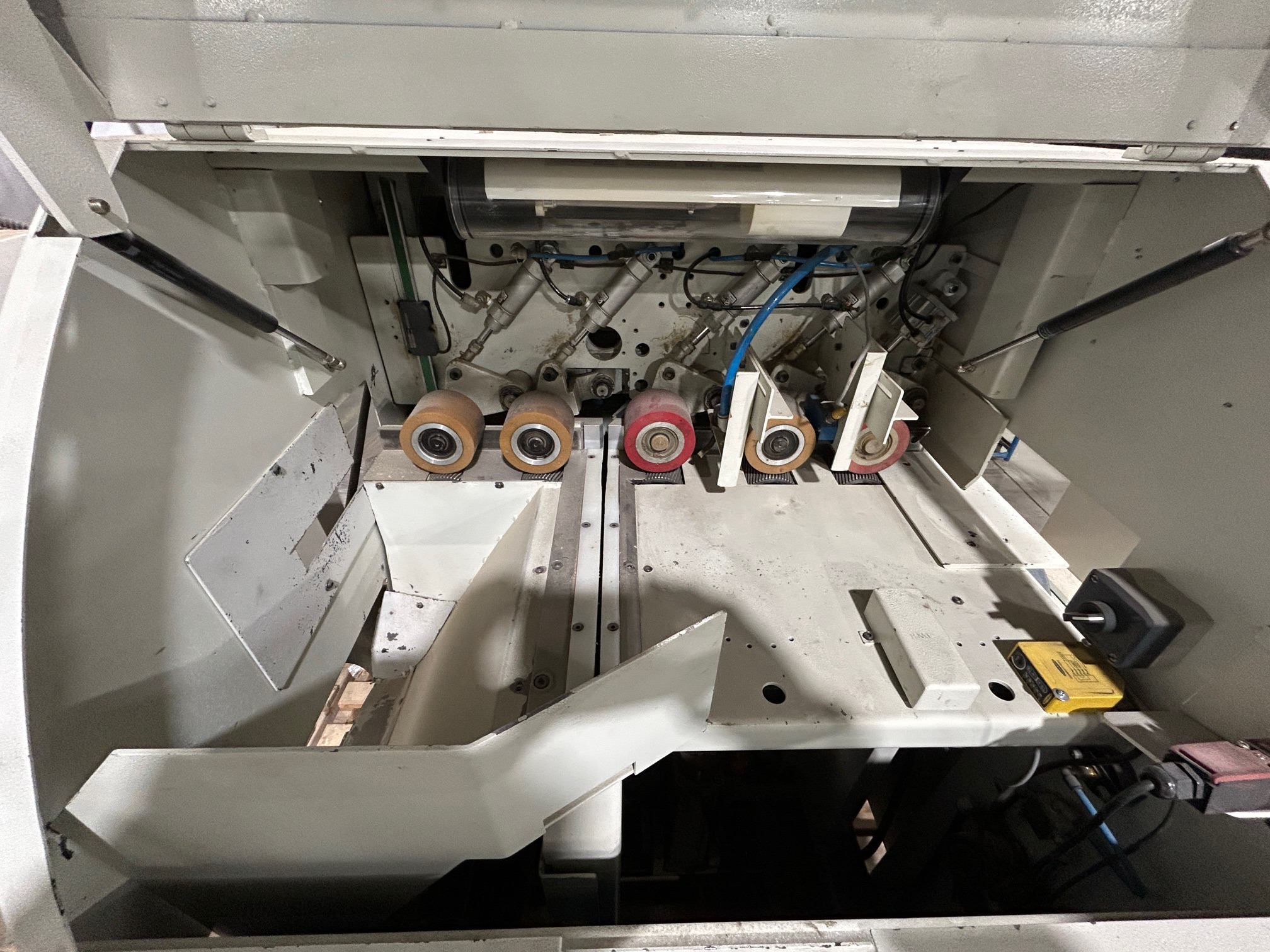 Ébouteuses Holytek CFS 100 , 2015 – Image 5