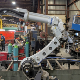 Robot soudeur MILLER PerformArc PA-2200SS