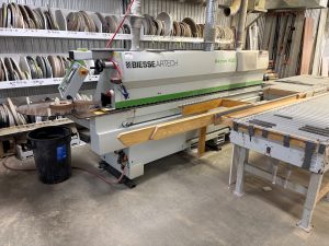 Plaqueuse de chants Biesse Artech Akron 430