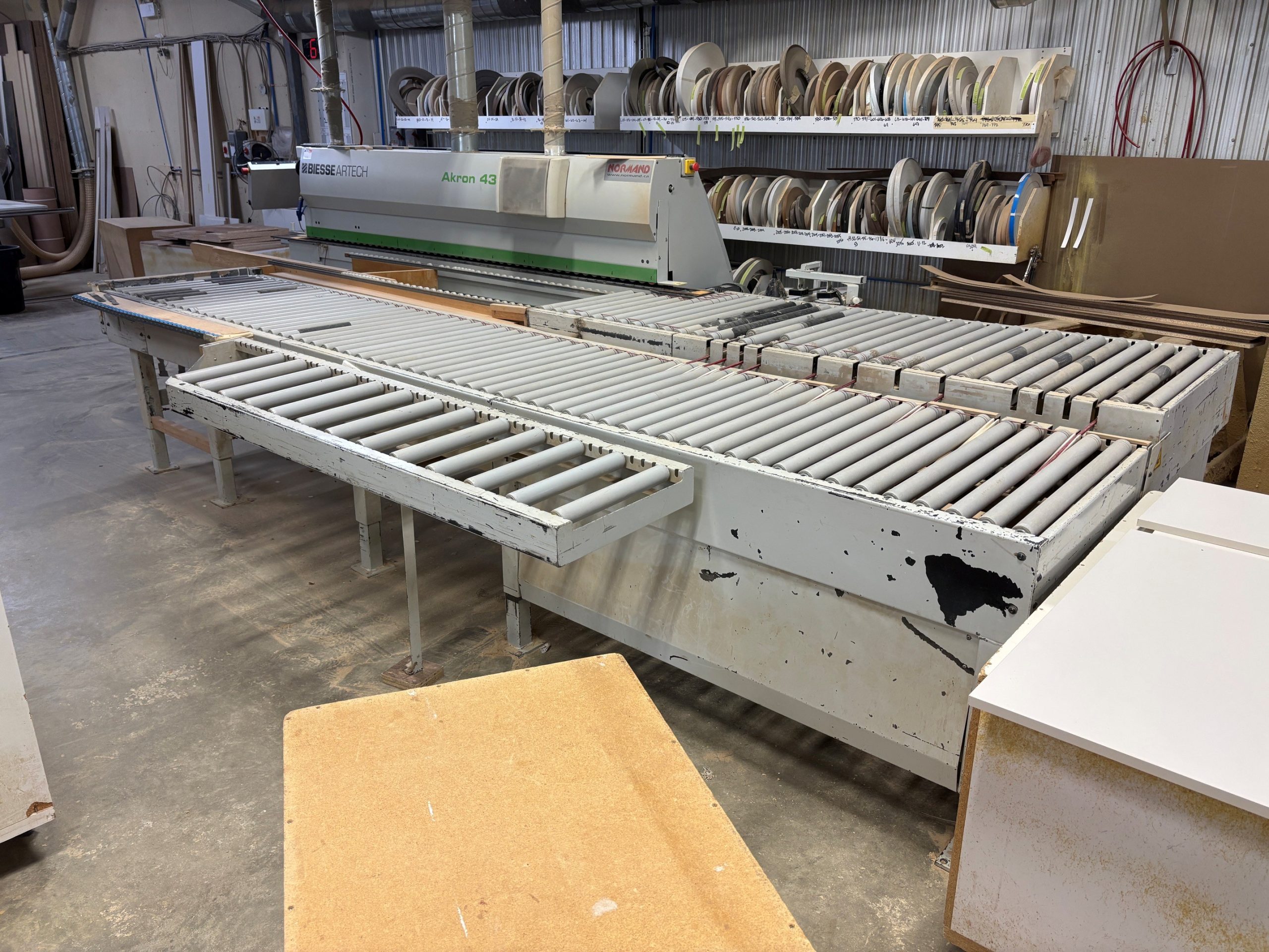 Plaqueuse de chants Biesse Artech Akron 430 – Image 3
